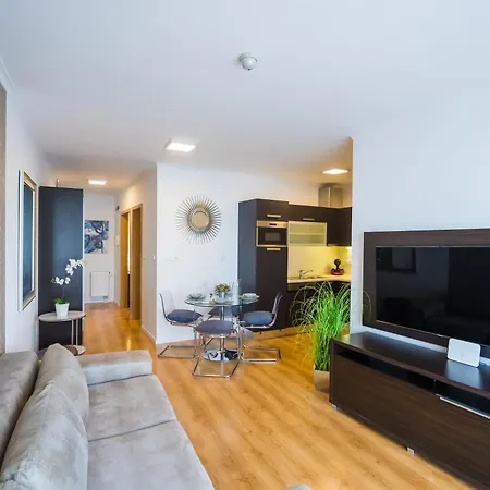 Myflat Club 218 Gold7 Wellness Apartment Siofok Exterior photo