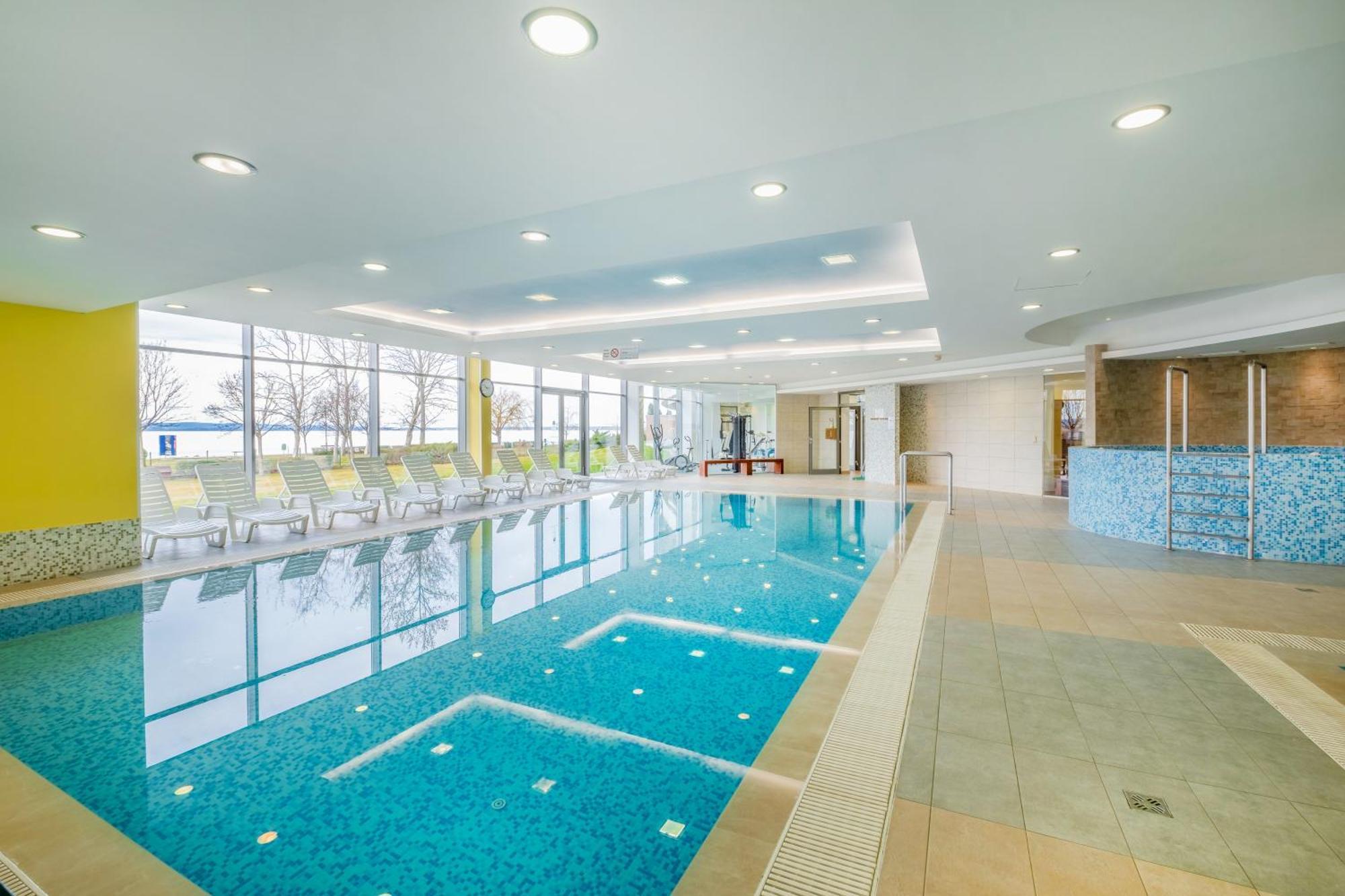 Myflat Club 218 Gold7 Wellness Siofok