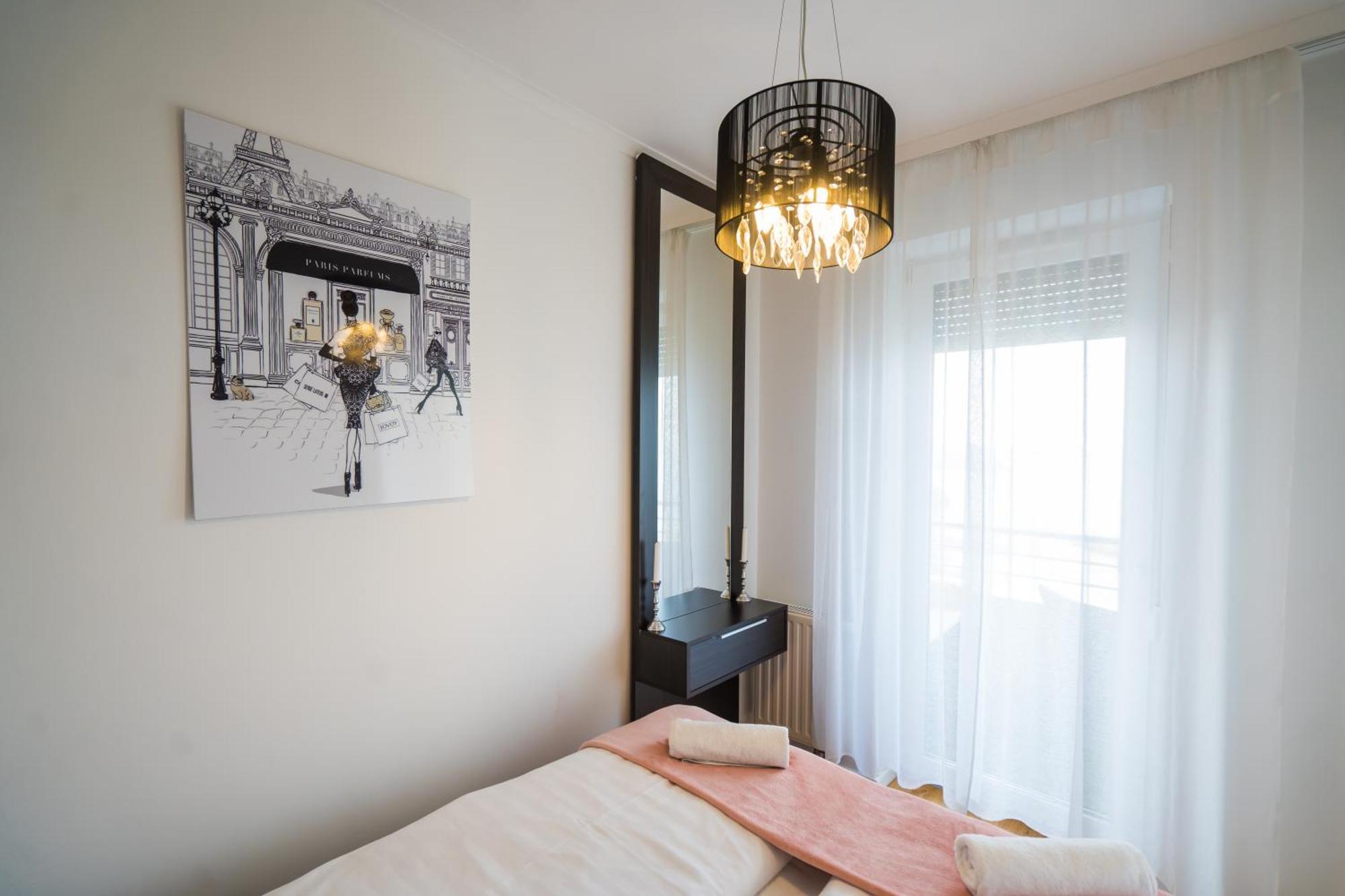 Myflat Club 218 Gold7 Wellness * Siofok